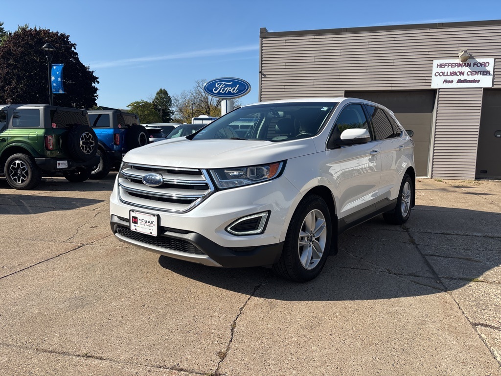 2016 Ford Edge