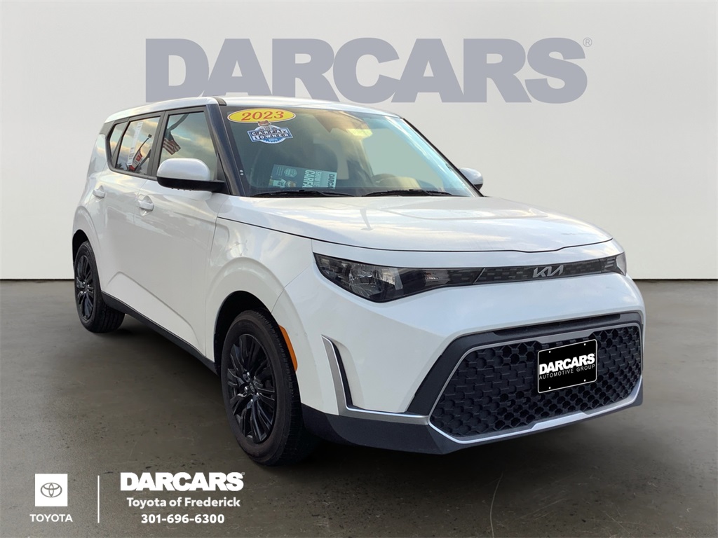 2023 Kia Soul LX FWD