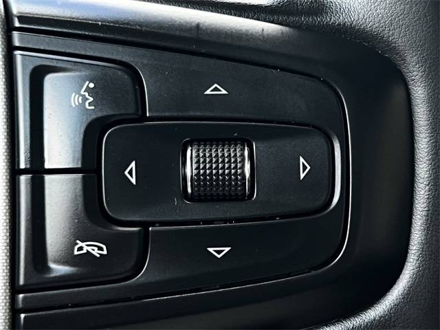 2024 GMC Sierra 1500 SLT - 11