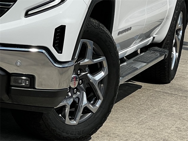 2024 GMC Sierra 1500 SLT - 6