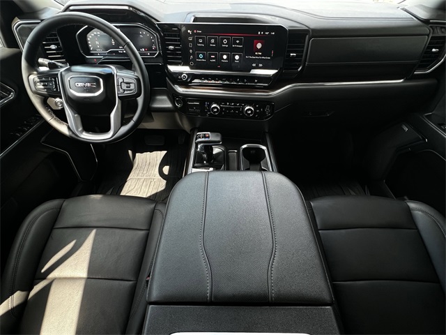 2024 GMC Sierra 1500 SLT - 7