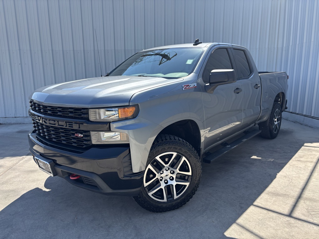 Used Car 2019 Chevrolet Silverado 1500  Extended Cab Pickup Custom Trail Boss Four Wheel Drive For Sale Under $30,000 In Austin, Texas