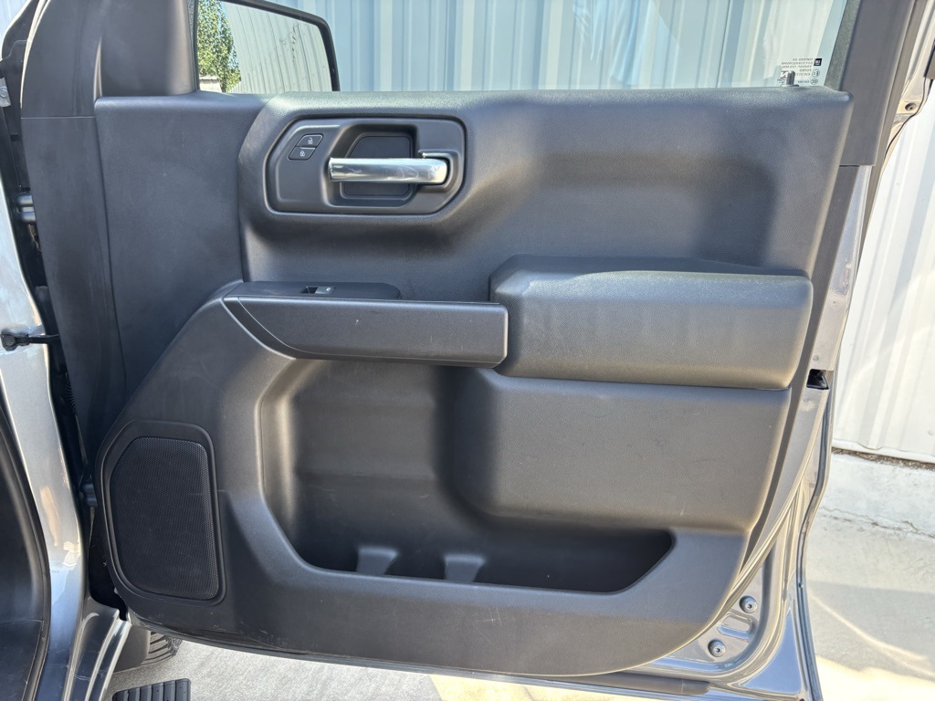 Used Car 2019 Chevrolet Silverado 1500  Extended Cab Pickup Custom Trail Boss Four Wheel Drive For Sale Under $30,000 In Austin, Texas