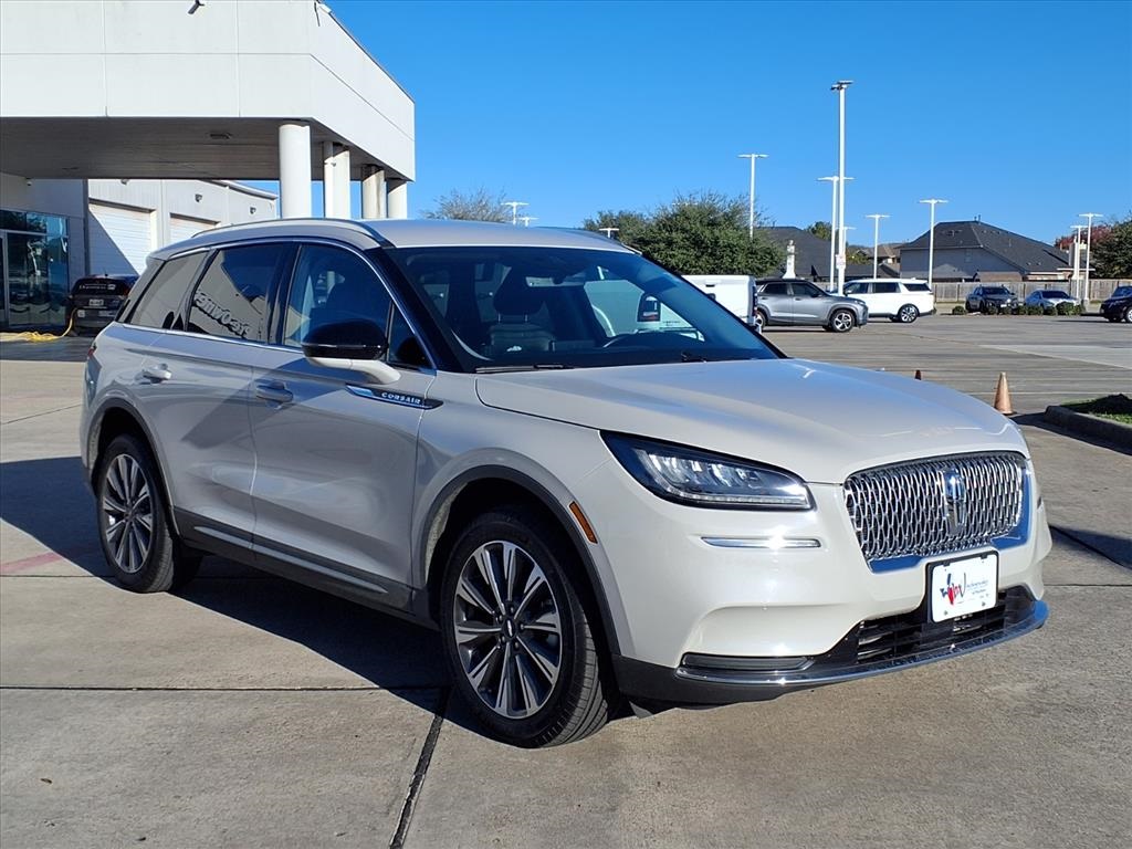2022 Lincoln Corsair Reserve White at DeMontrond Gulf Freeway