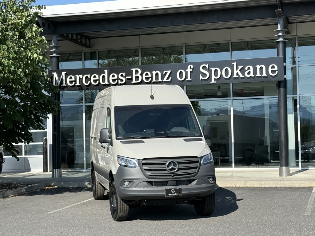 2026 Mercedes Benz Sprinter 2500 photo 2
