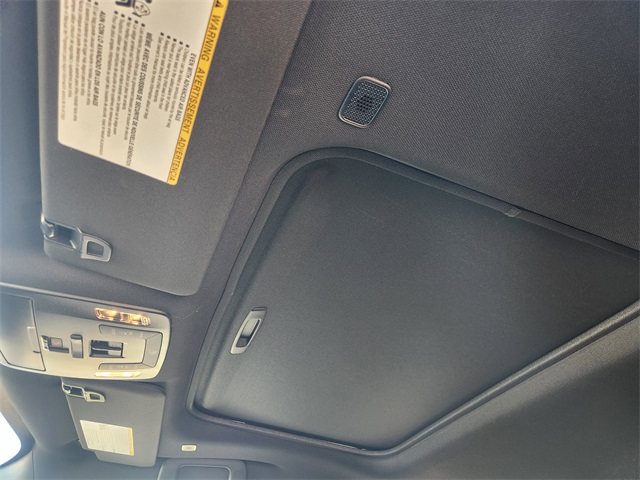 2025 Toyota Sienna Woodland Edition  at Gullo Toyota