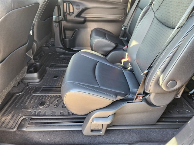 2025 Toyota Sienna Woodland Edition  at Gullo Toyota