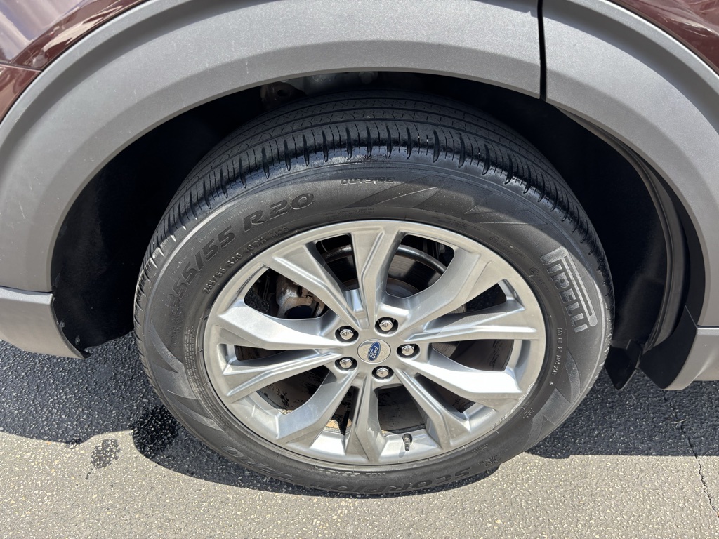 Used Car 2020 Ford Explorer  Xlt For Sale Under $25,000 In Austin, Texas