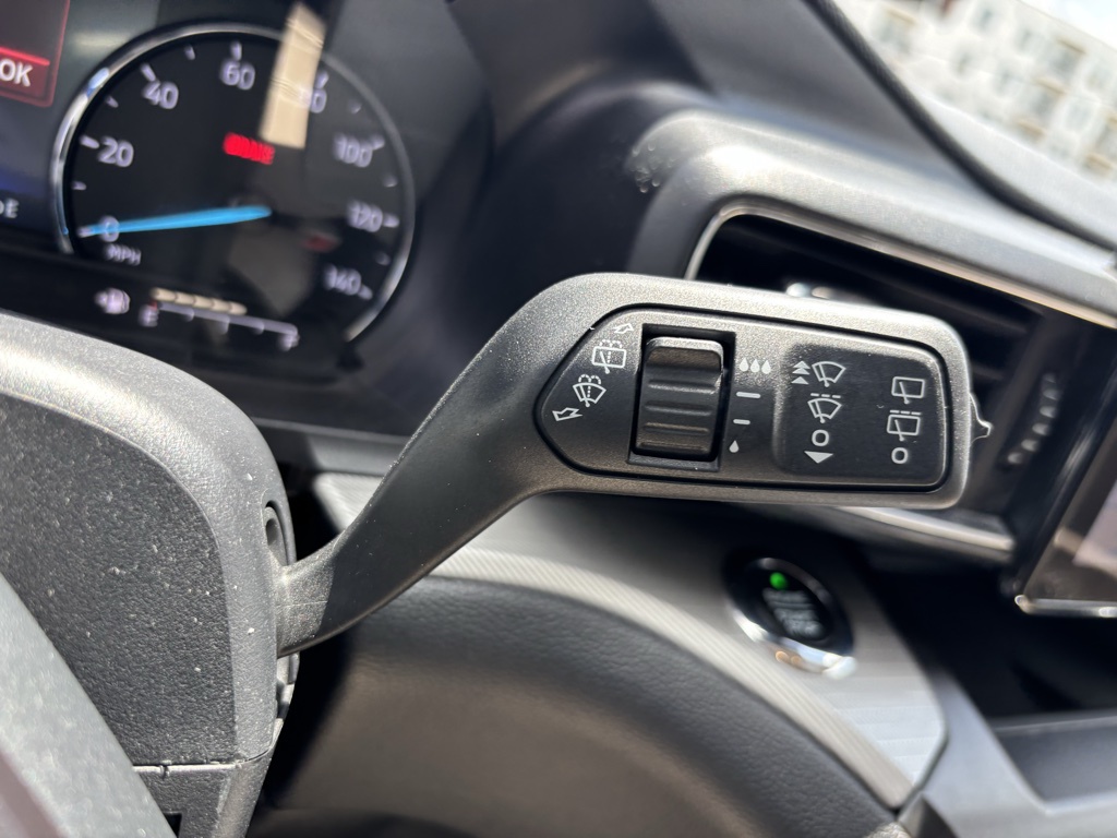 Used Car 2020 Ford Explorer  Xlt For Sale Under $25,000 In Austin, Texas