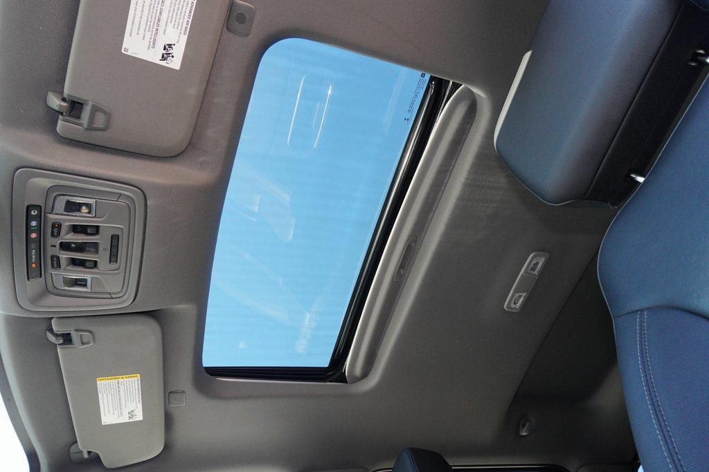 Used Car 2022 Chevrolet Silverado 1500  Lt Trail Boss For Sale Under $40,000 In Weatherford, Texas