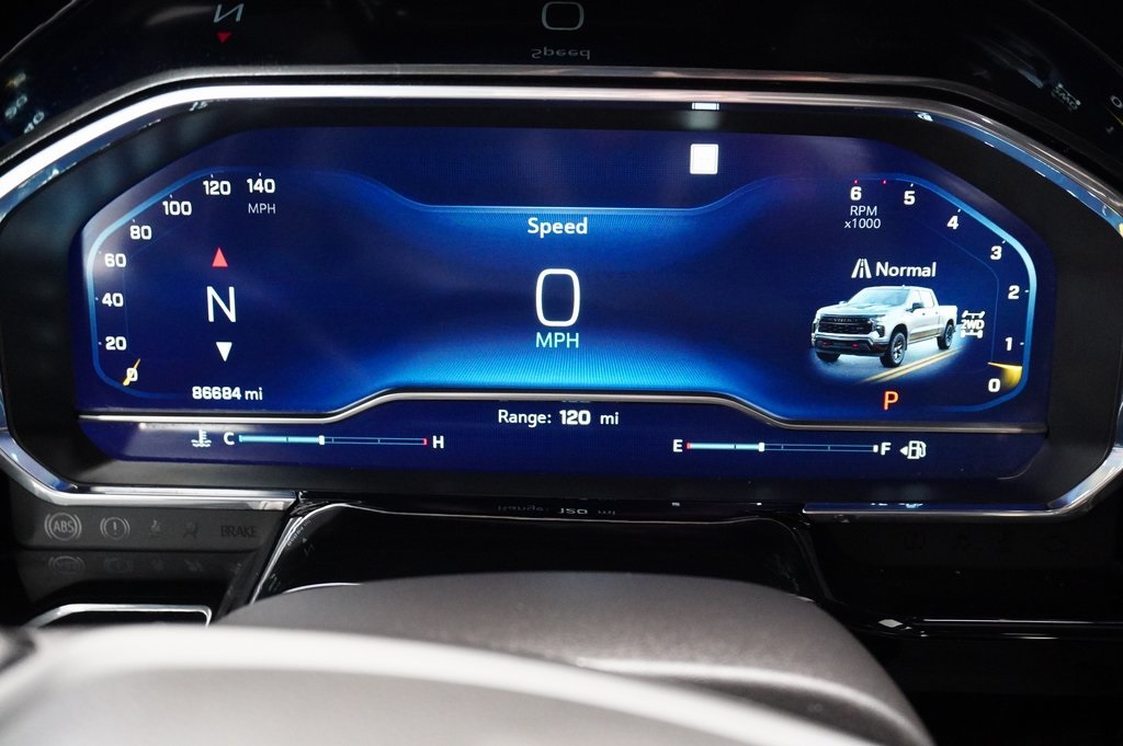 Used Car 2022 Chevrolet Silverado 1500  Lt Trail Boss For Sale Under $40,000 In Weatherford, Texas