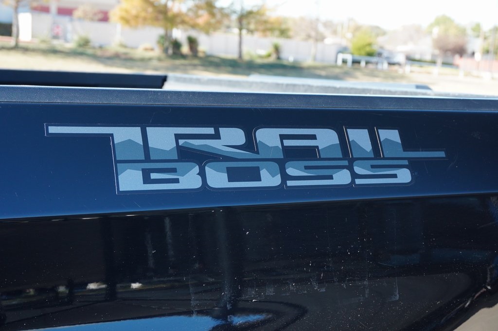 Used Car 2022 Chevrolet Silverado 1500  Lt Trail Boss For Sale Under $40,000 In Weatherford, Texas