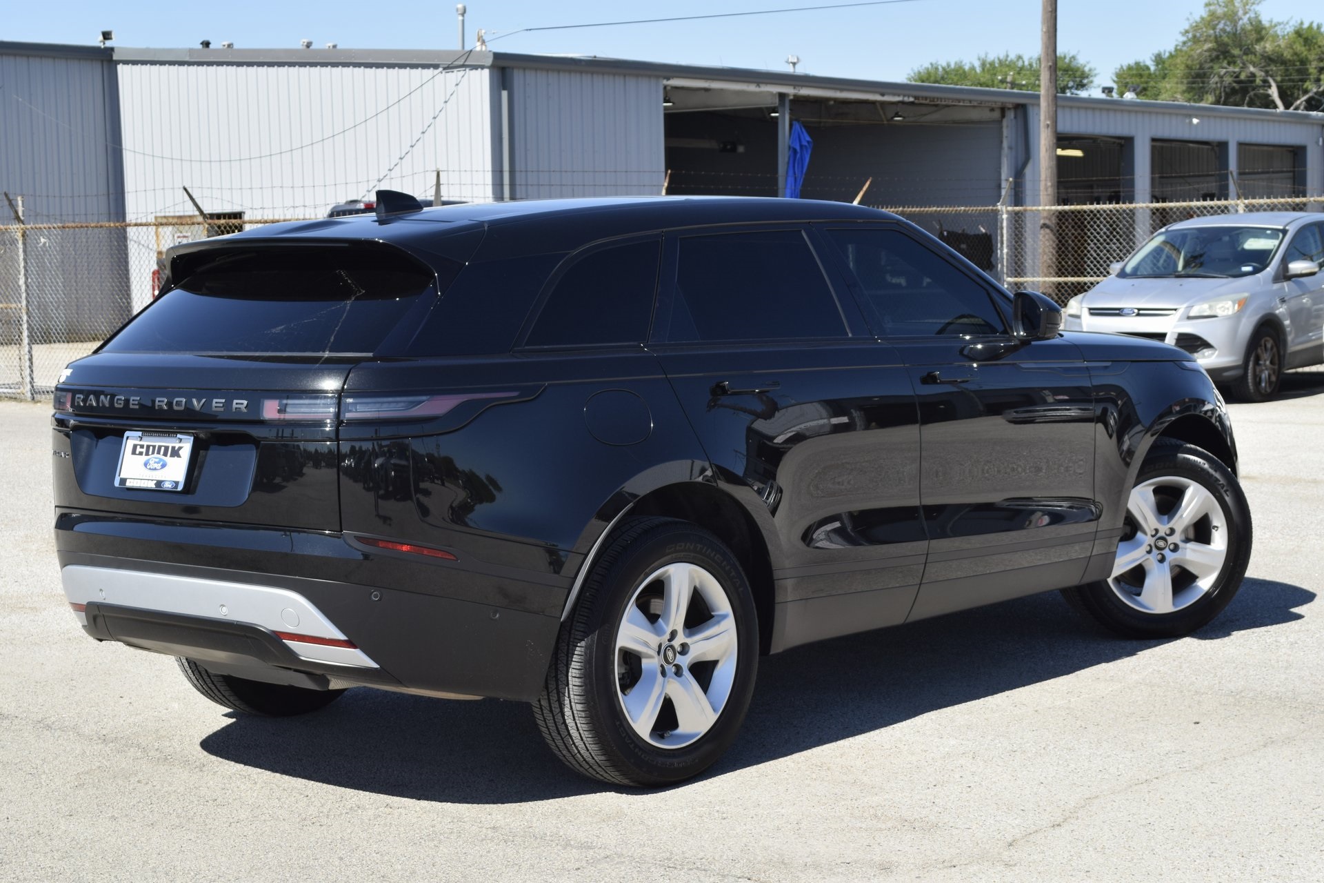 2025 Land Rover Range Rover Velar S - 9