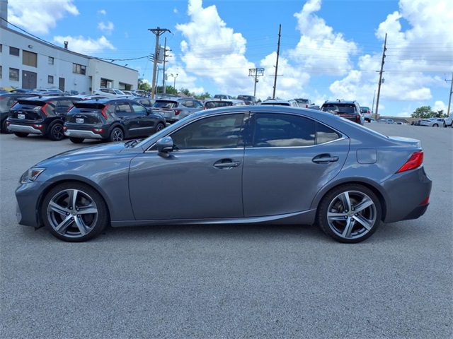 Used 2017 Lexus IS 200t with VIN JTHBA1D24H5049271 for sale in Fenton, MO