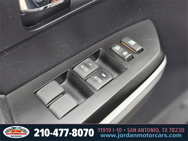 Used Car 2020 Toyota Tundra  Platinum For Sale Under $40,000 In San Antonio, Texas