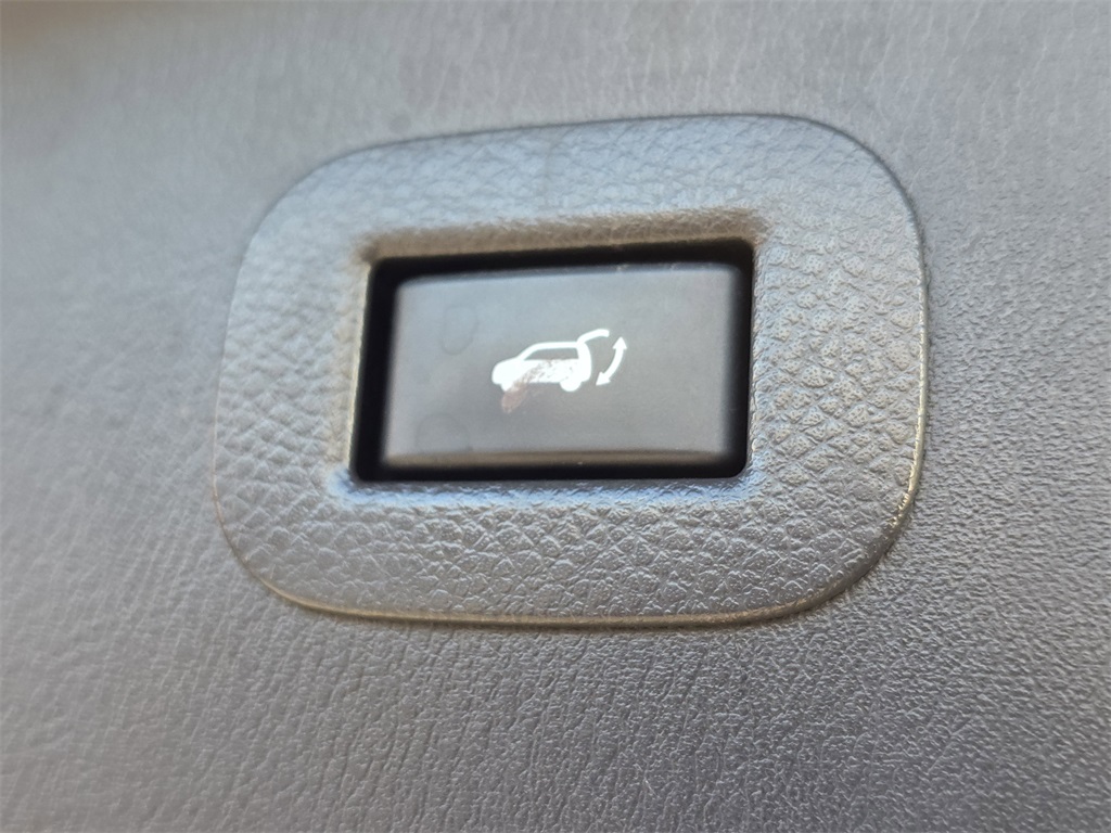 2022 INFINITI QX80 Premium Select Beige at Westside Lexus