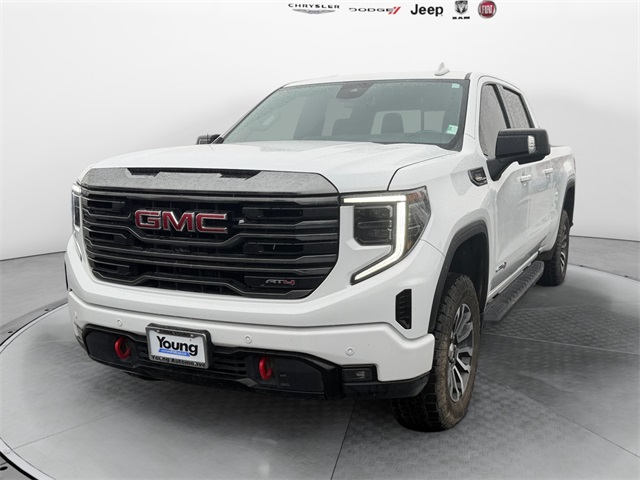 2023 GMC Sierra 1500 AT4 Crew Cab 4WD