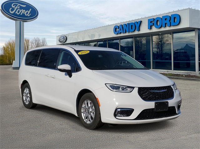 2023 Chrysler Pacifica Touring L FWD