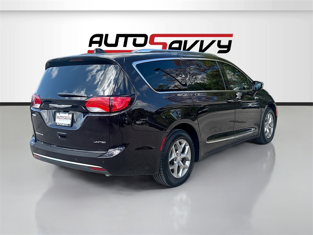 2018 Chrysler Pacifica Limited Red at AutoSavvy Houston Northwest
