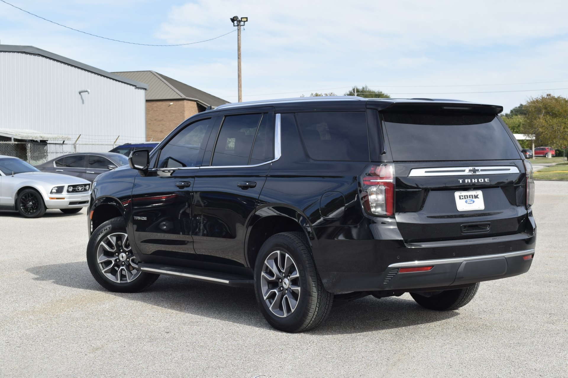 2024 Chevrolet Tahoe LS - 7