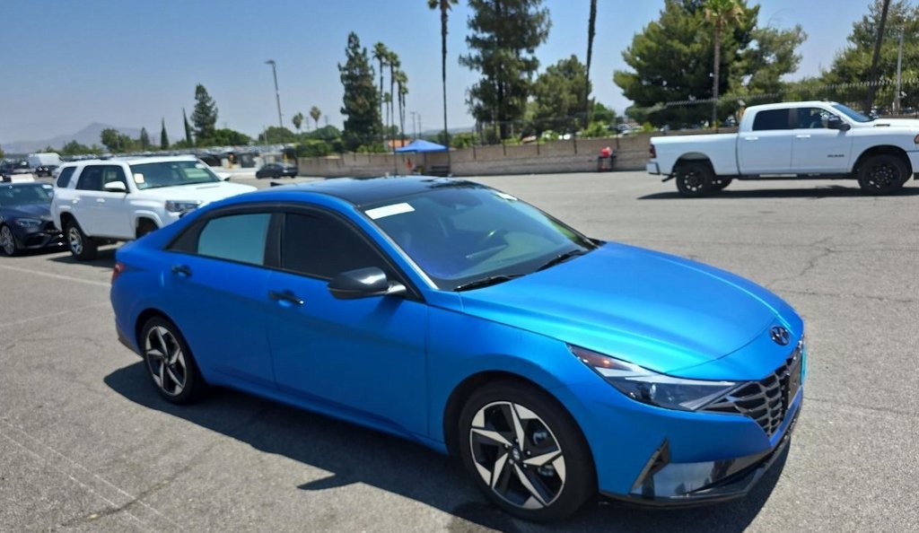 Used 2023 Hyundai Elantra Hybrid Limited with VIN KMHLN4AJ9PU083133 for sale in Kansas City