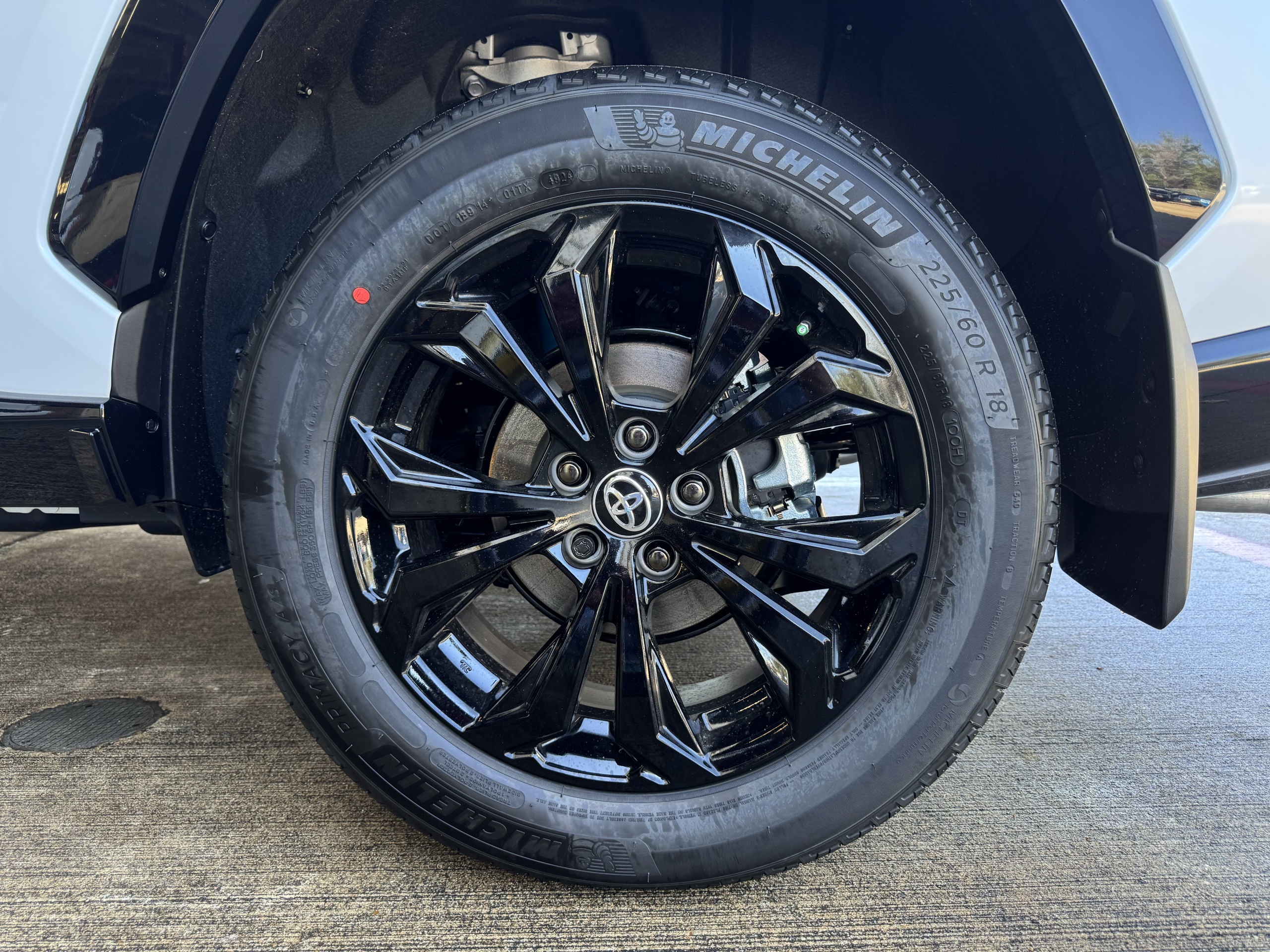 2025 Toyota RAV4 Hybrid XSE Off-white at Community Toyota