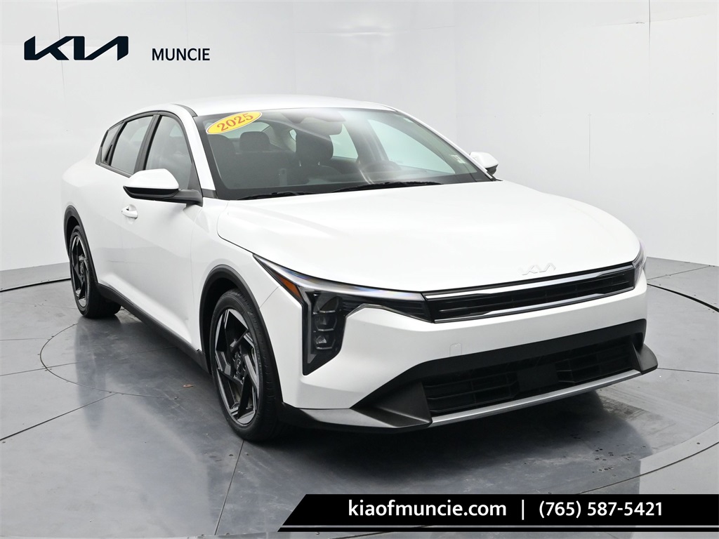 2025 Kia K4 EX FWD