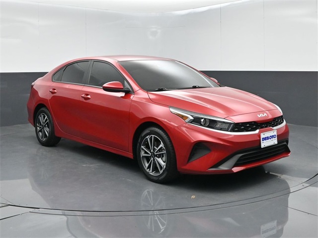 Used 2024 Kia Forte LXS with VIN 3KPF24AD5RE836758 for sale in Arcadia, FL