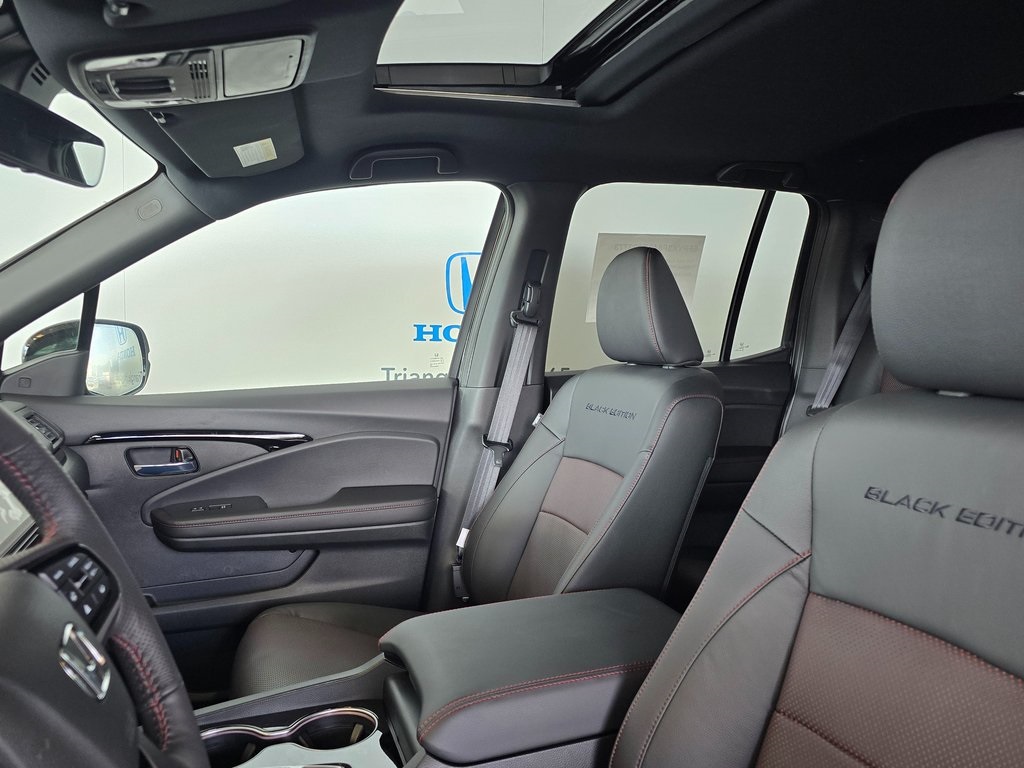 Thumbnail: 2025 Honda Ridgeline - 14