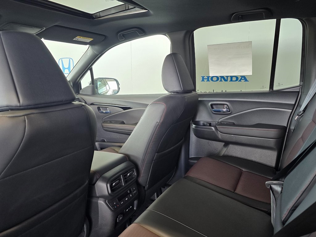 Thumbnail: 2025 Honda Ridgeline - 18