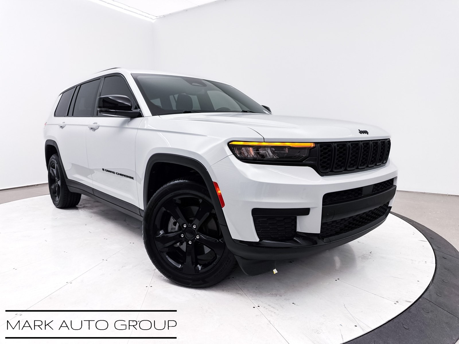 2022 Jeep Grand Cherokee L Altitude