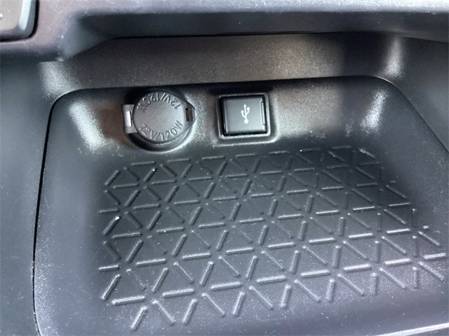 Used Car 2021 Toyota Rav4  Xle For Sale Under $25,000 In San Antonio, Texas