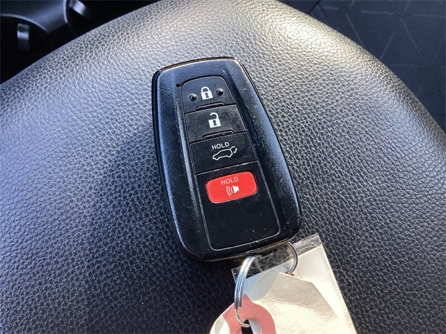Used Car 2021 Toyota Rav4  Xle For Sale Under $25,000 In San Antonio, Texas