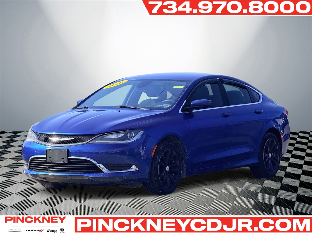 2016 Chrysler 200 Limited Sedan FWD