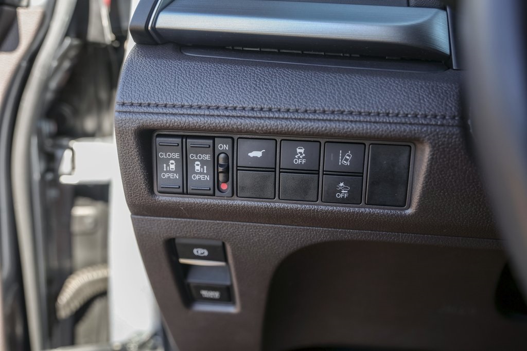 Used Car 2019 Honda Odyssey  Ex-l For Sale Under $30,000 In Austin, Texas