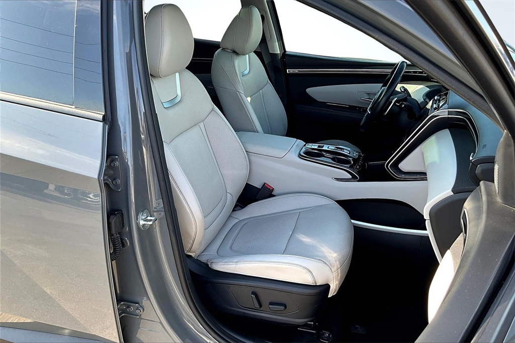 2024 Hyundai Tucson Limited Gray at Texan Dodge Chrysler Jeep Ram