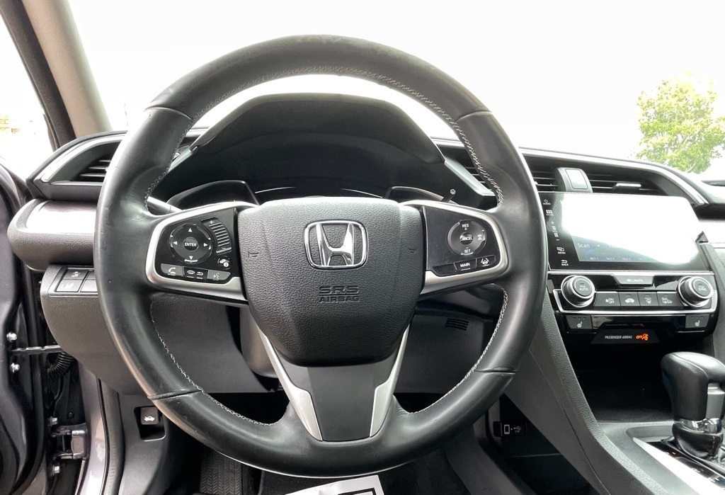 2016 Honda Civic Touring Gray at Bravo Nissan