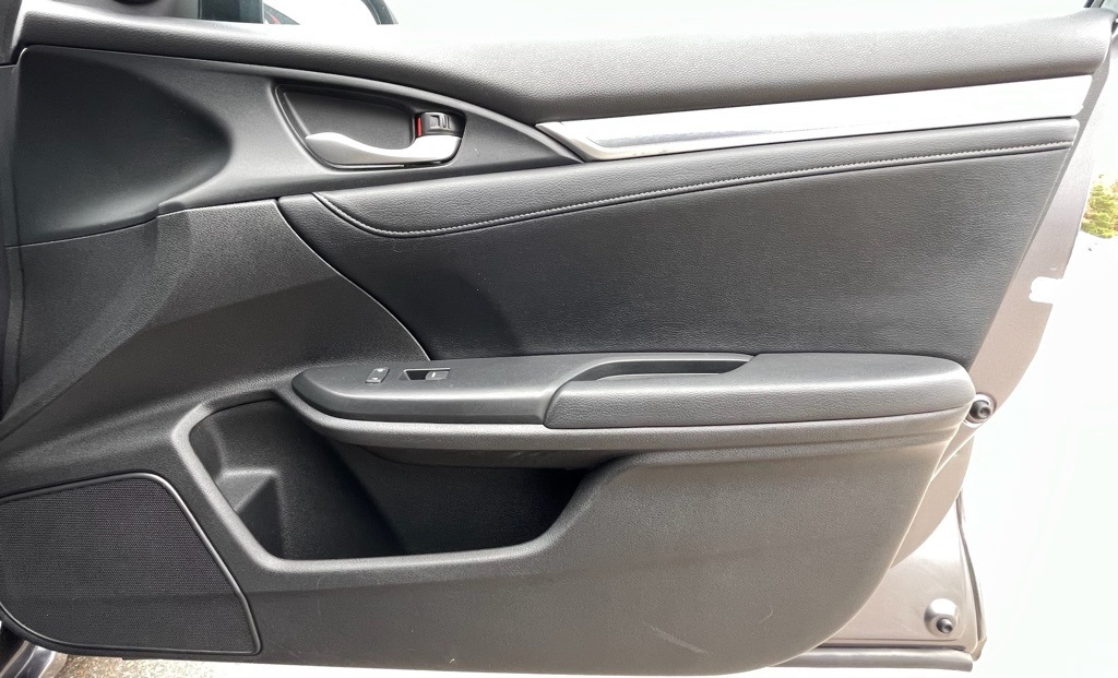 2016 Honda Civic Touring Gray at Bravo Nissan