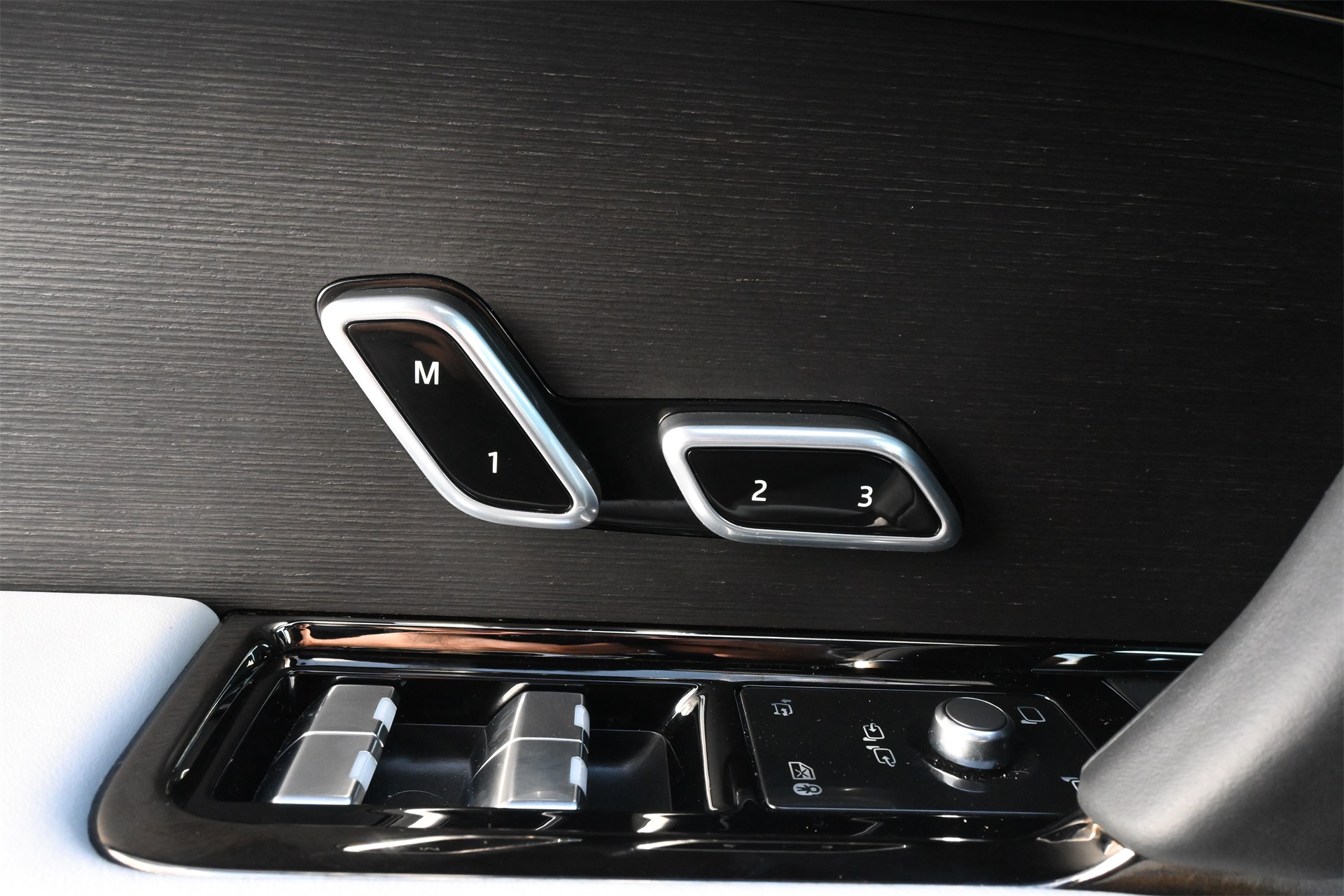 2024 Land Rover Range Rover Sport SE White at Bayway Cadillac Southwest