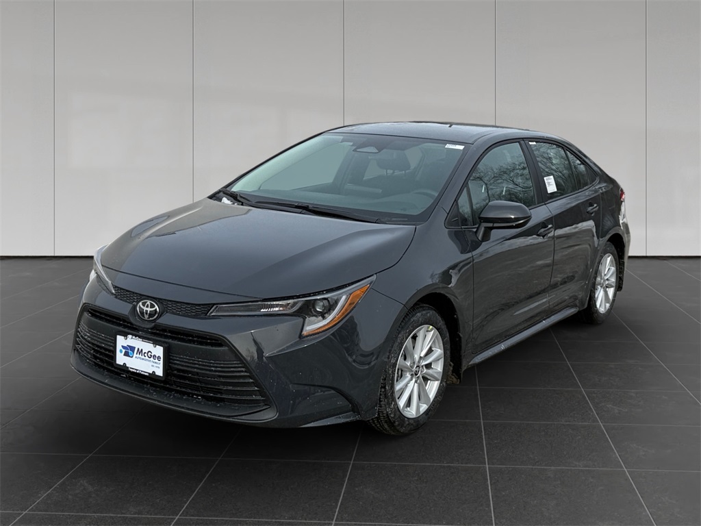 2026 Toyota Corolla LE FWD