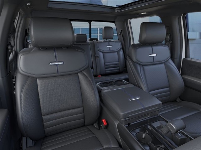 2025 Ford F-150 Platinum - 9