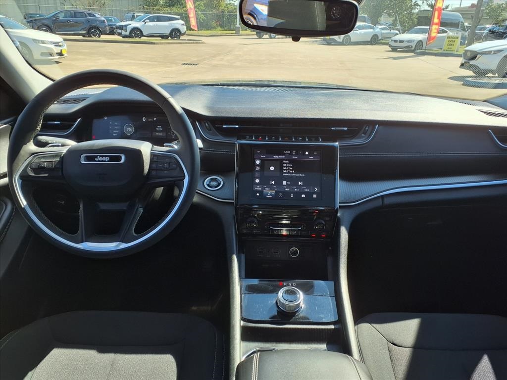 2024 Jeep Grand Cherokee Laredo - 4
