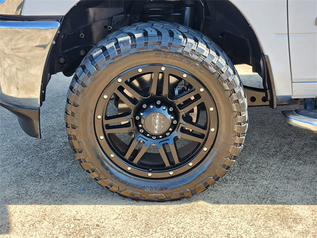 2022 Ram 2500 Big Horn White at DeMontrond Auto Country