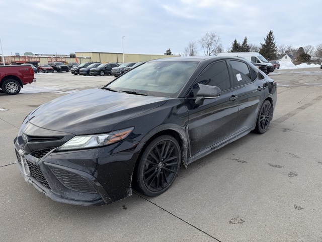 2022 Toyota Camry XSE AWD