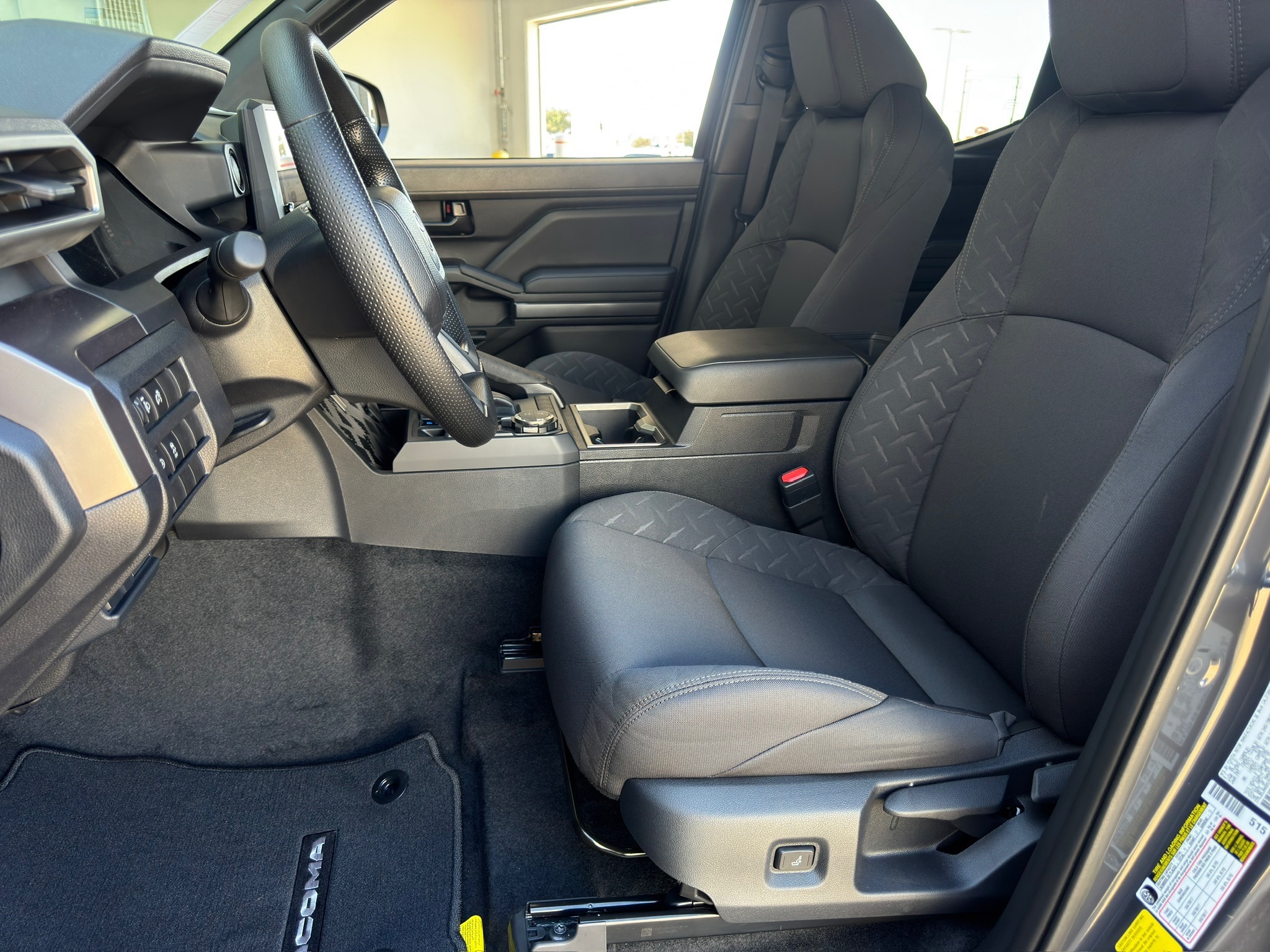 2025 Toyota Tacoma SR5 - 6