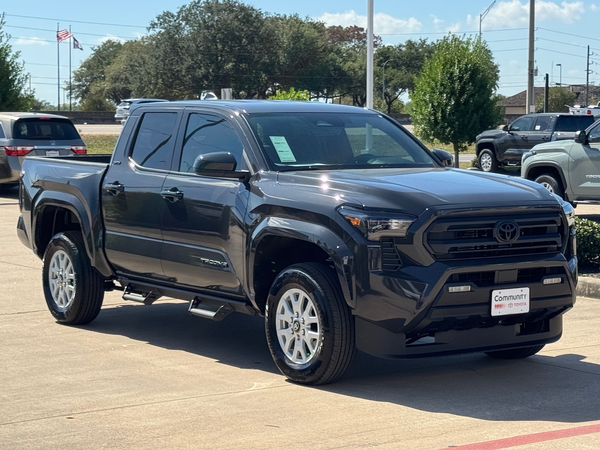 2025 Toyota Tacoma SR5 - 7