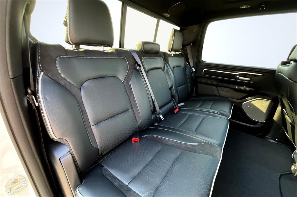 2026 Ram 1500 Laramie - 8