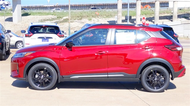 2024 Nissan Kicks