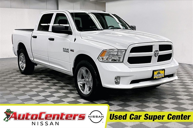 2018 RAM 1500 Express Crew Cab 4WD