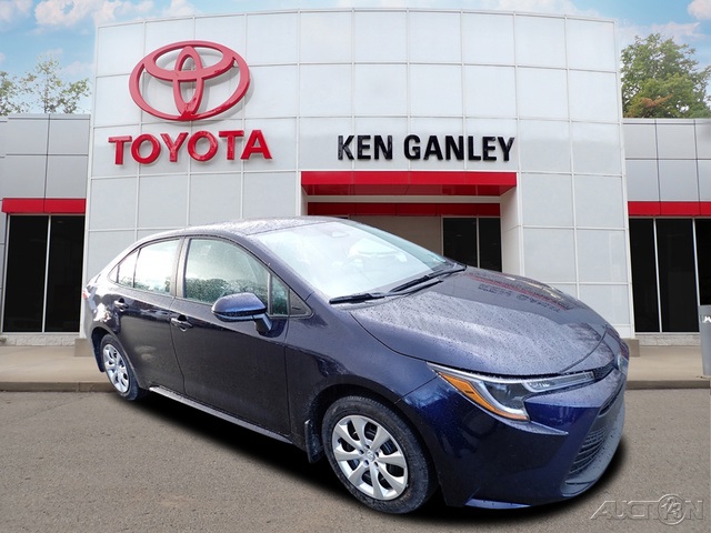 2026 Toyota Corolla LE FWD